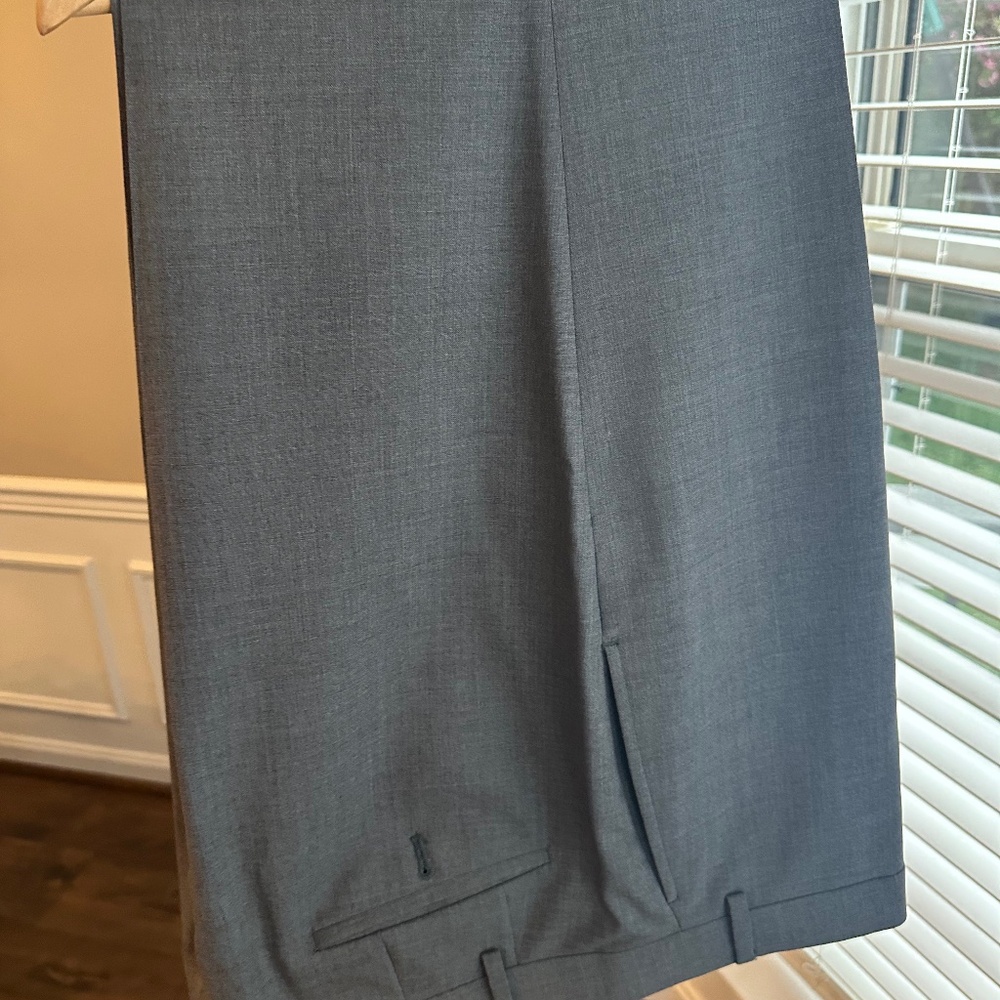 LAUREN RALPH LAUREN Total Comfort Gray Charcoal Dress Pants 100% Wool 40W x 32L